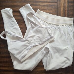 Alo Heart Throb Workout Set